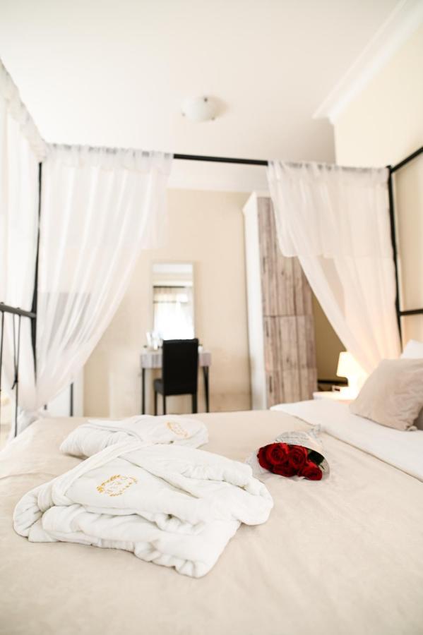 Garni Hotel Dash Novi Sad Eksteriør bilde