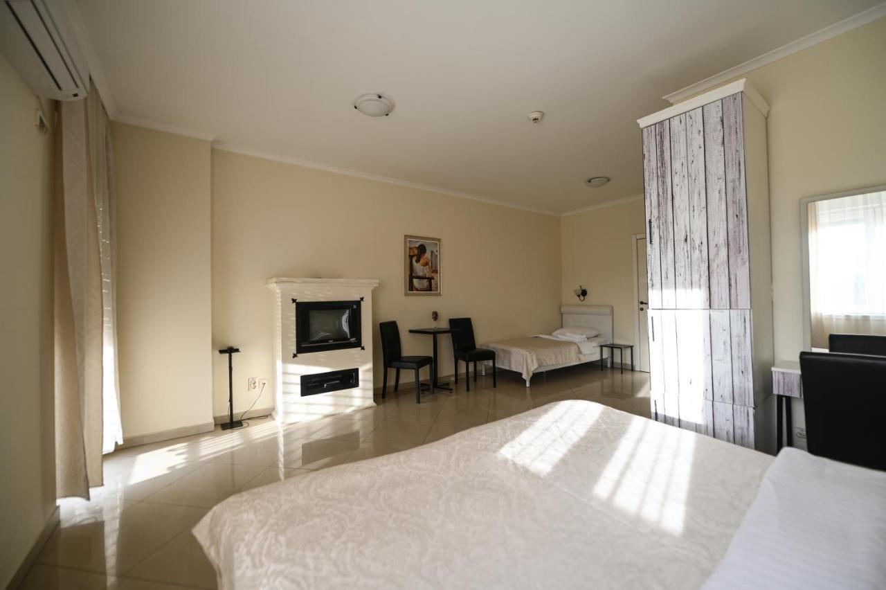 Garni Hotel Dash Novi Sad Eksteriør bilde