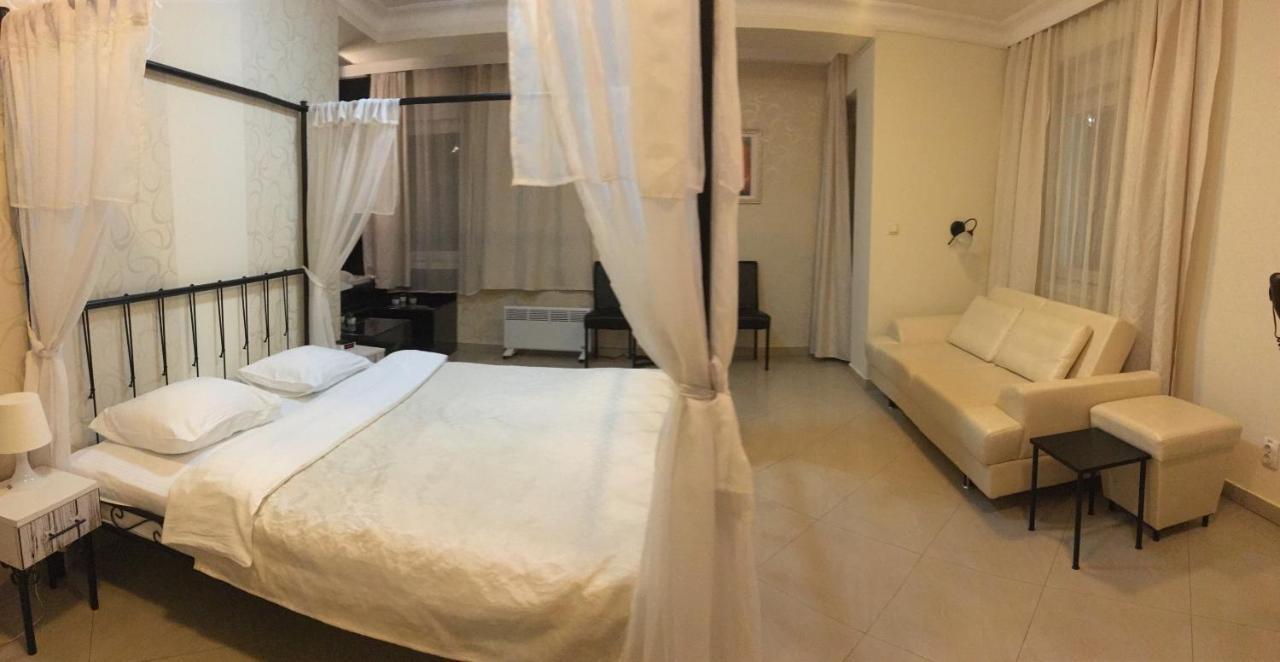Garni Hotel Dash Novi Sad Eksteriør bilde