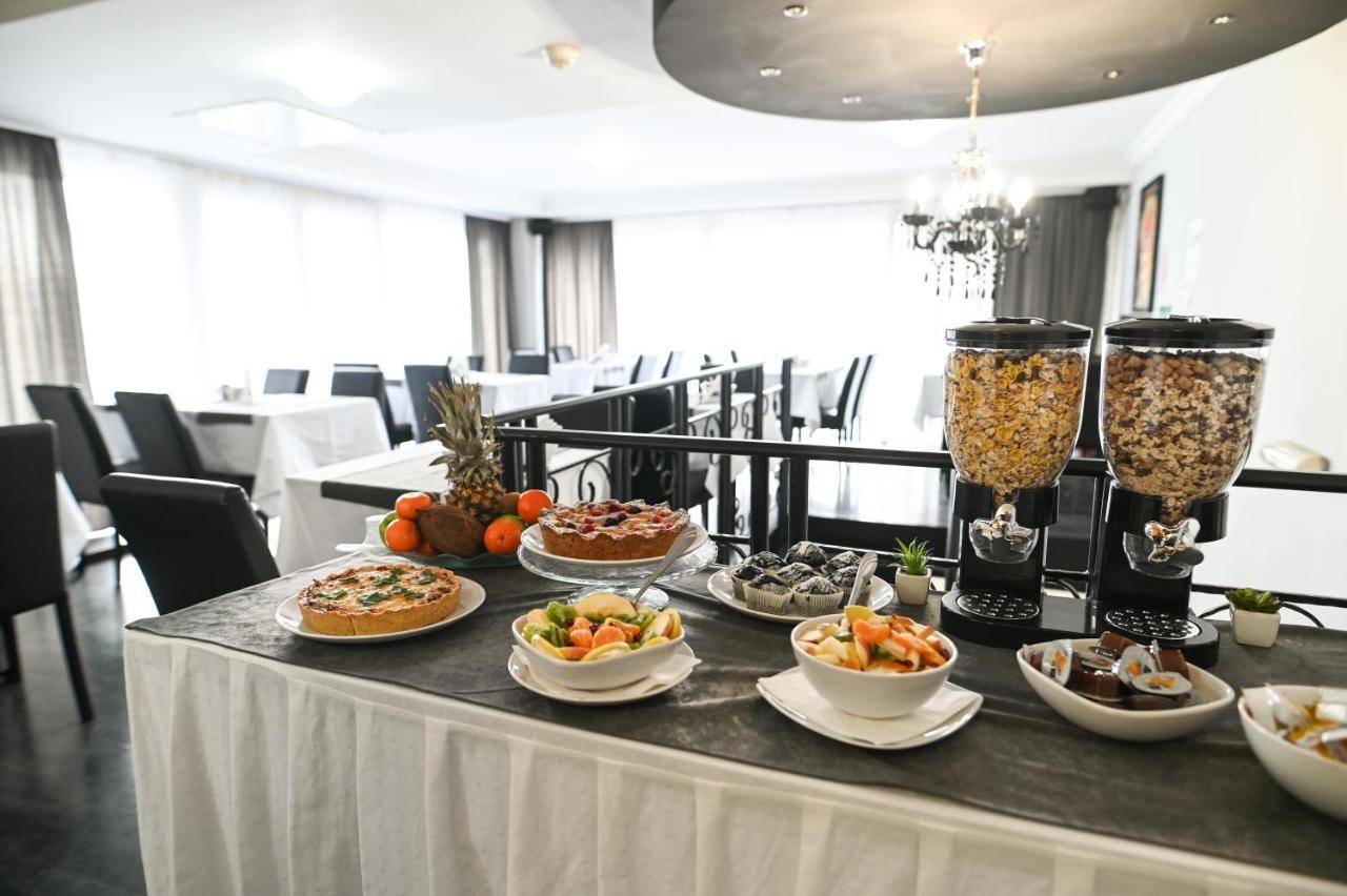 Garni Hotel Dash Novi Sad Eksteriør bilde
