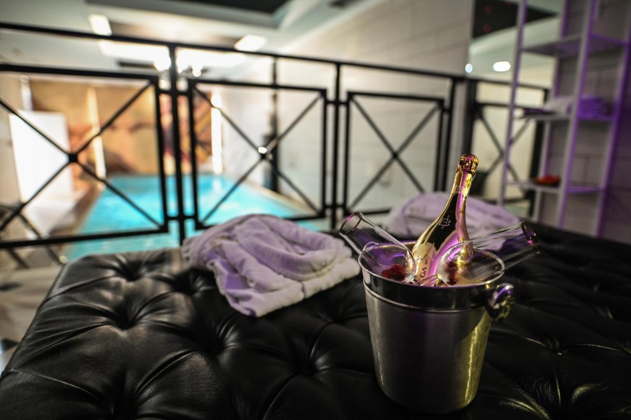 Garni Hotel Dash Novi Sad Eksteriør bilde