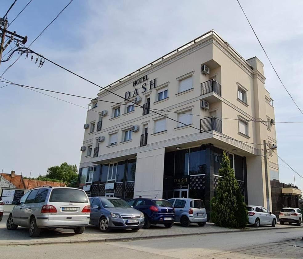 Garni Hotel Dash Novi Sad Eksteriør bilde