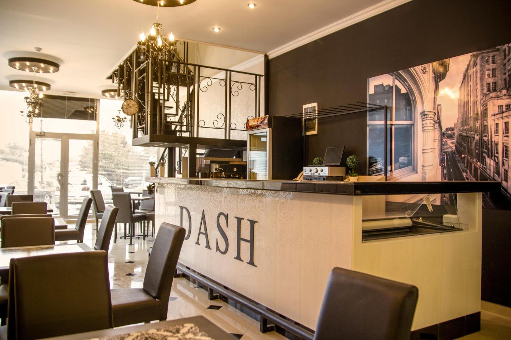 Garni Hotel Dash Novi Sad Eksteriør bilde